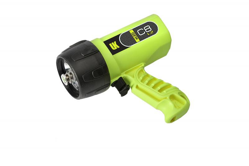 A Few Waterproof Flashlights for Diving